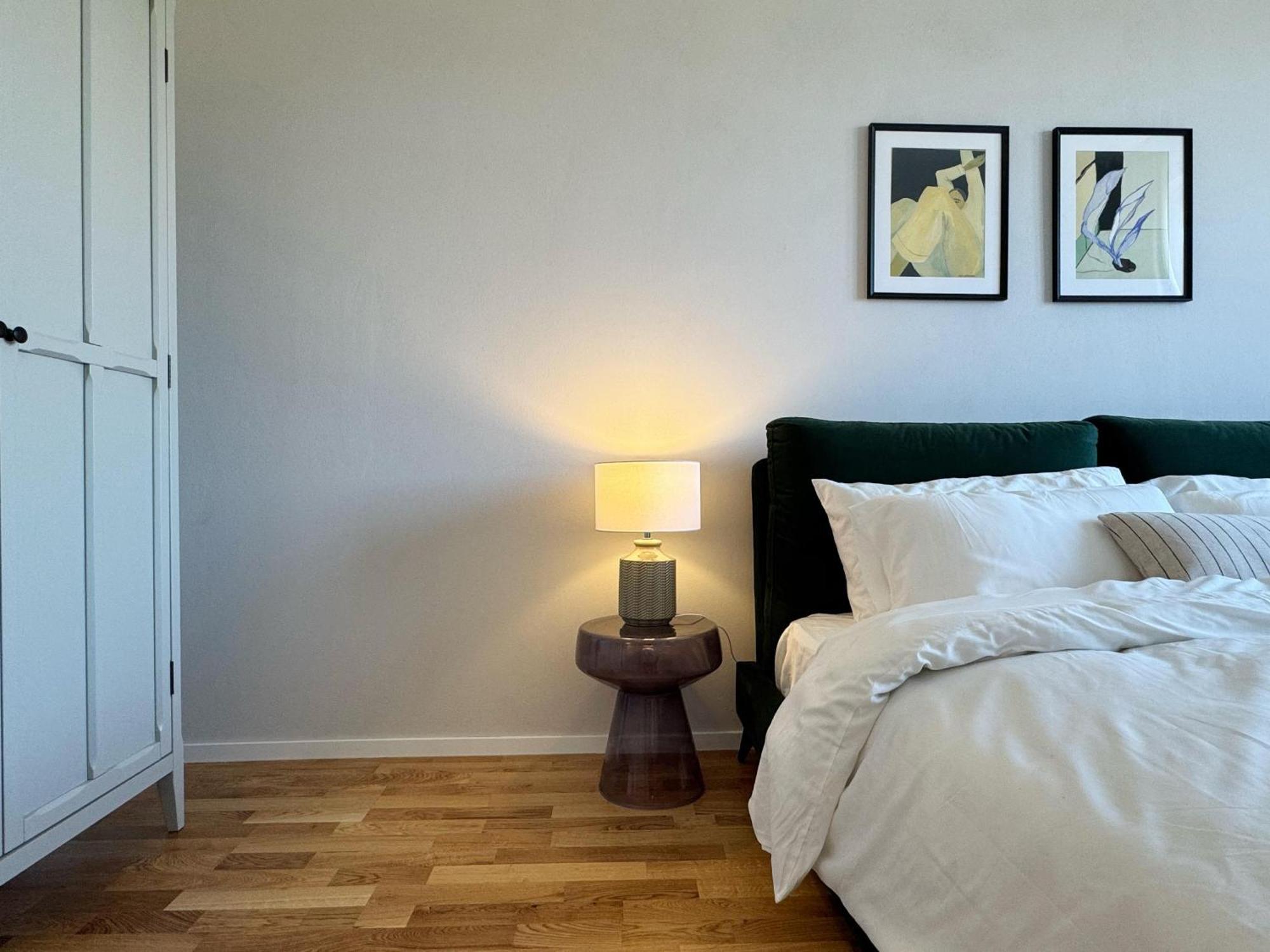 Modern Elegance 1br With Views Apartamento Florença